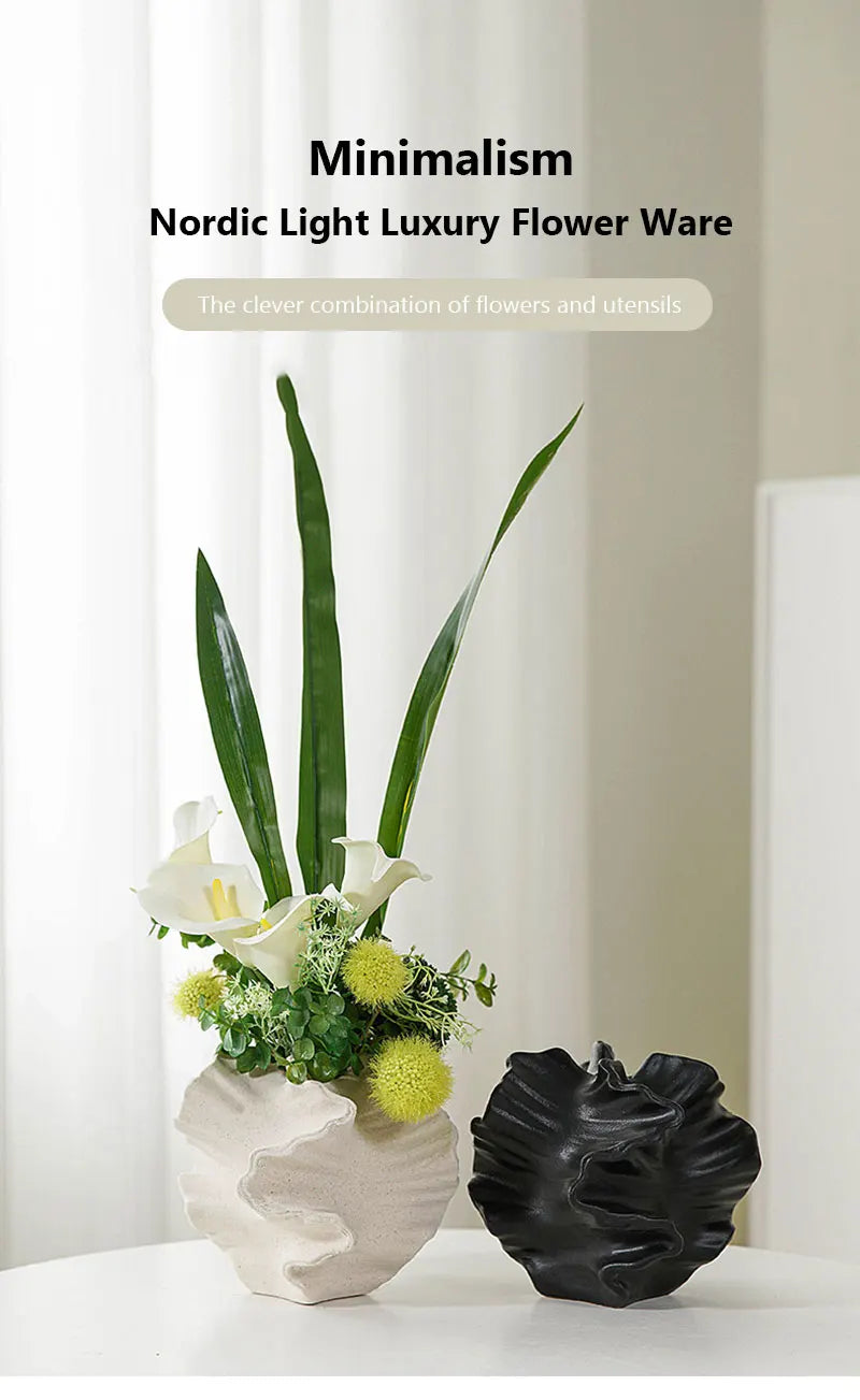 Ceramic Coral Vase - Nordic Style